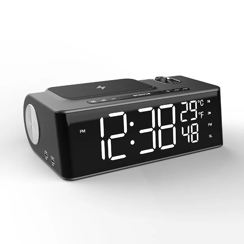 Hvorfor er en digital klokkeradio med trådløs lading det perfekte tillegget til soverommet ditt